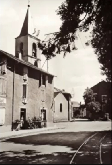 Agrandir l'image de l'arrêt de Caylus à la gare de Moulin-Mage