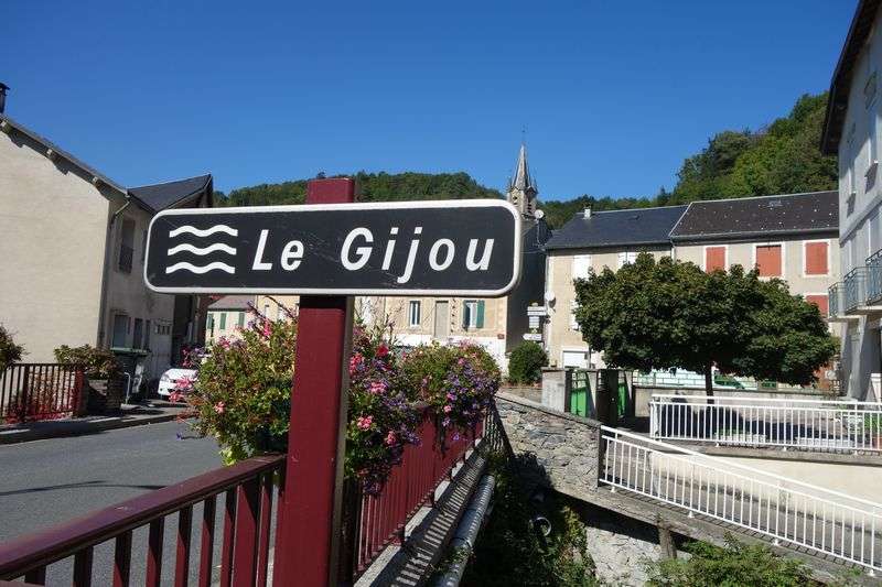 Agrandir l'image De la gare de Pierre-Ségade à la halte de Gijounet