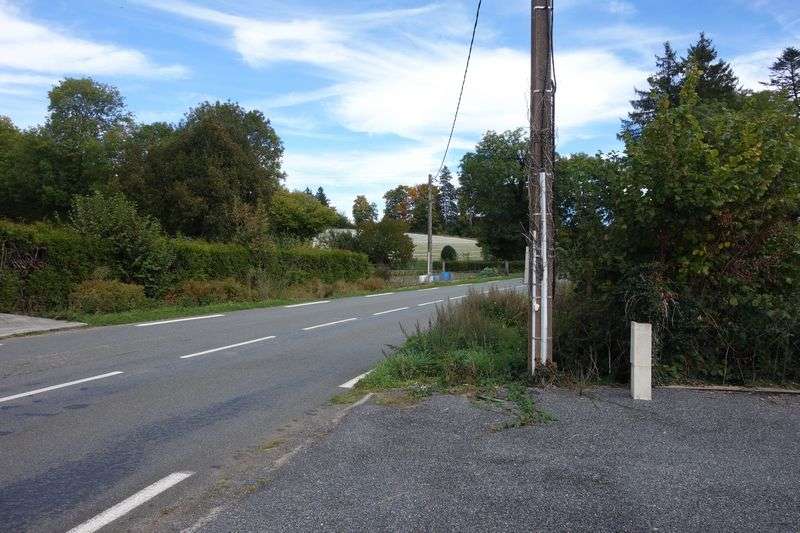 Agrandir l'image de l'arrêt de Caylus à la gare de Moulin-Mage