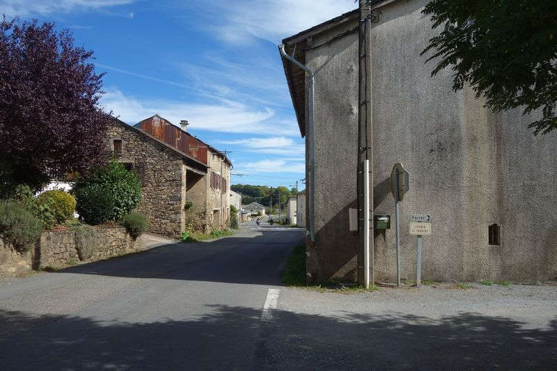 de l'arrt de Laucate  la halte de la Trivalle