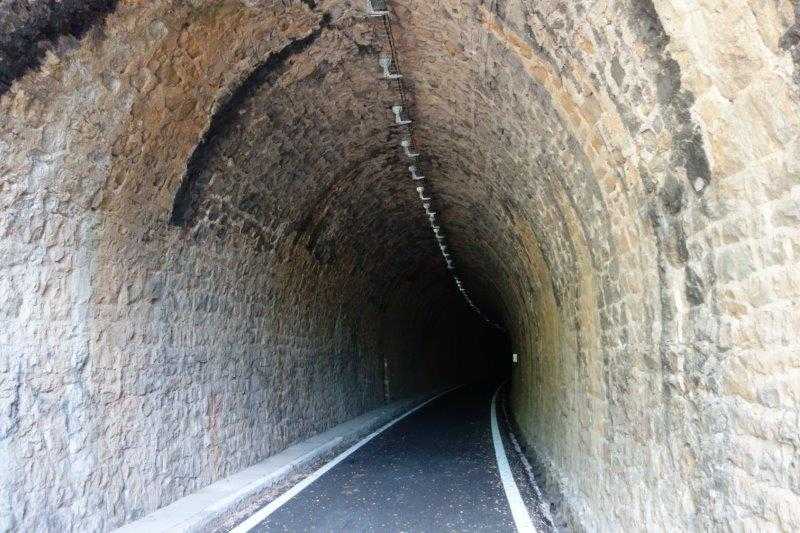 tunnel des Avelas Saint-Paul-le-Jeune