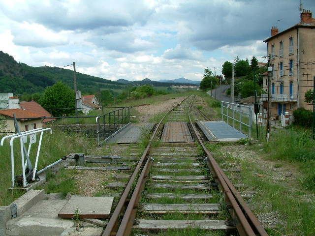 De la gare de Brives-Charensac à la gare de Coubon-Volhac
