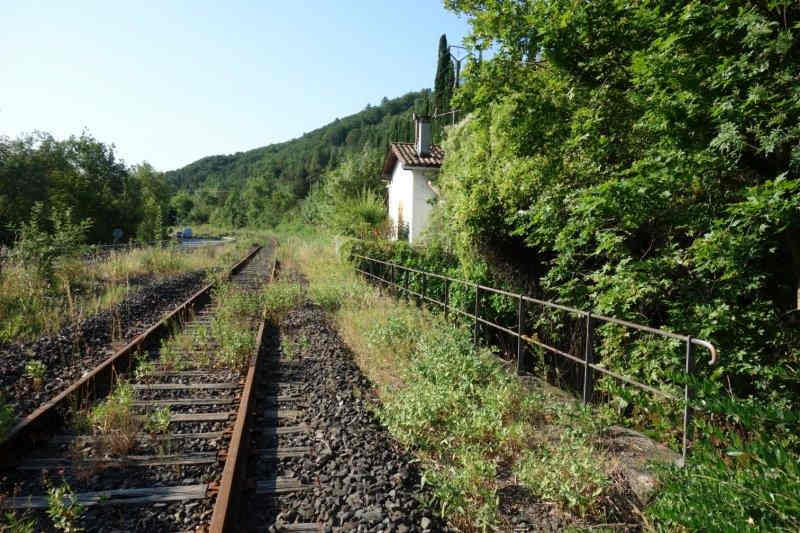 De la gare d'Alet-les-Bains  la gare de Couiza-Montazels