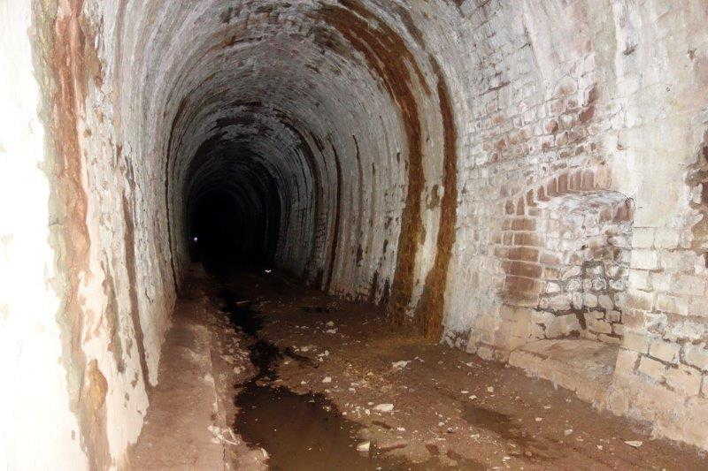 Ligne des Rougiers Tunnel des Canacs
