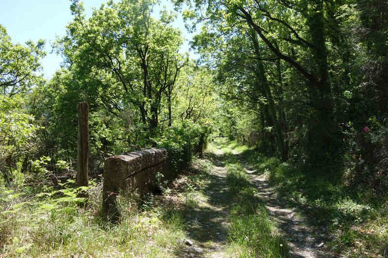 De la gare d'Aumessas à la gare d'Alzon