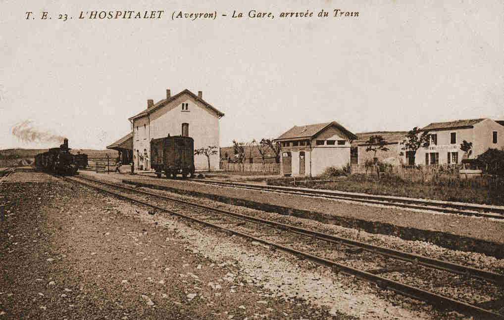 De la gare de l'Hospitalet du Larzac à la gare de Sainte-Eulalie-de-Cernon